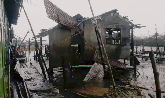 Bão[-]Mangkhut:[-]Philippines[-]tan[-]hoang,[-]2[-]nhà[-]máy[-]hạt[-]nhân[-]Trung[-]Quốc[-]“vào[-]tầm[-]ngắm”